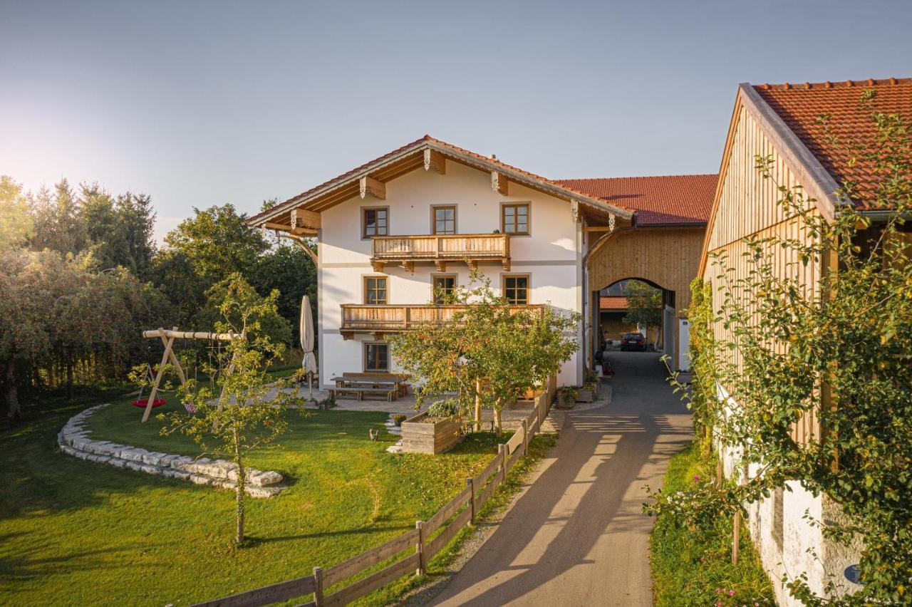 Ferienwohnung Kaindl Chieming Exterior photo